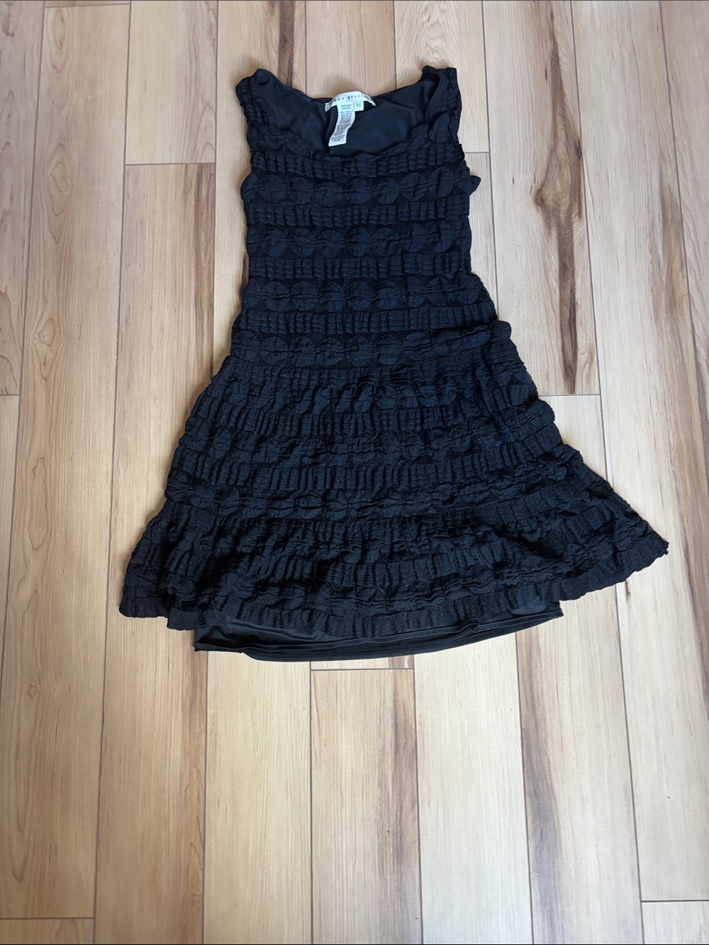 Max Studio Black Ruffled Sleeveless Dress